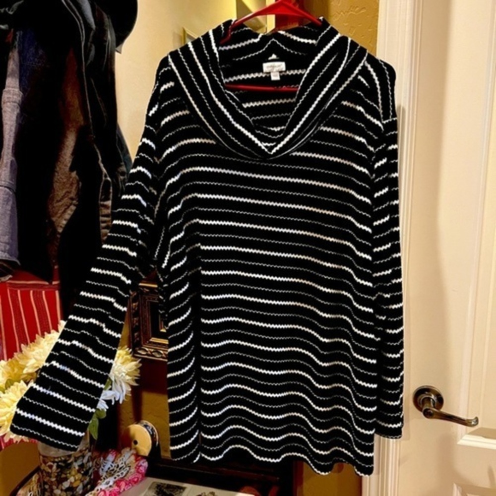 Avenue Striped Black White Cowl Neck Waffle Knit Tunic Sweater Women's  Sz 30/32